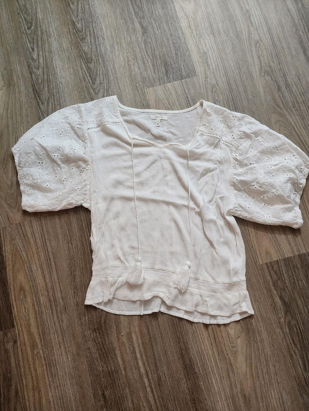 Maurices White Eyelet Puff Sleeve Top